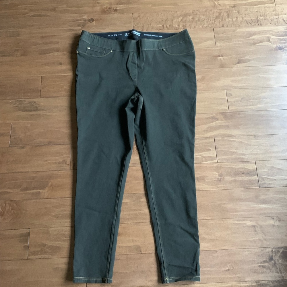Vigoss Luxe Jeggings in Olive Green